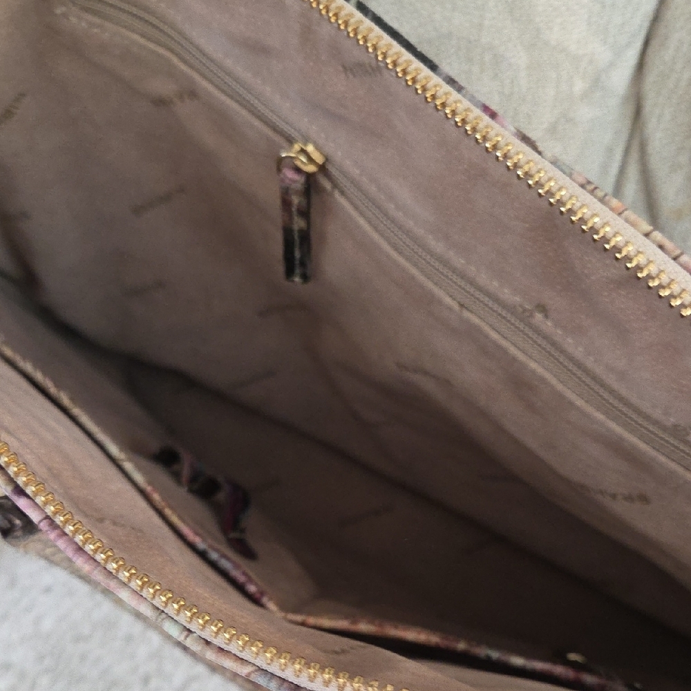 Brahmin Multicolor Learher Croc-Embossed Satchel - Picture 7 of 8